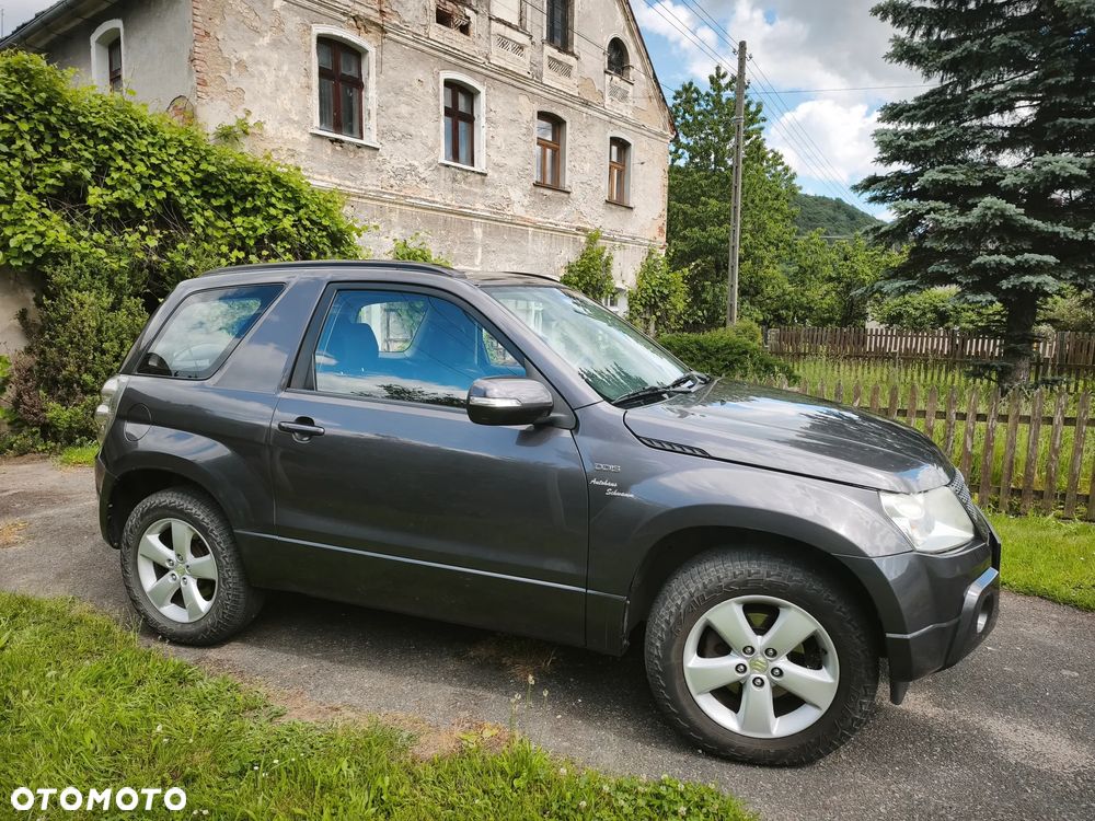 Suzuki Grand Vitara 1.9 DDiS Comfort - 2