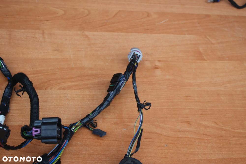 WIĄZKA PRZEWODY KLAPY BAGAŻNIKA OPEL INSIGNIA A KOMBI 13330267 - 5