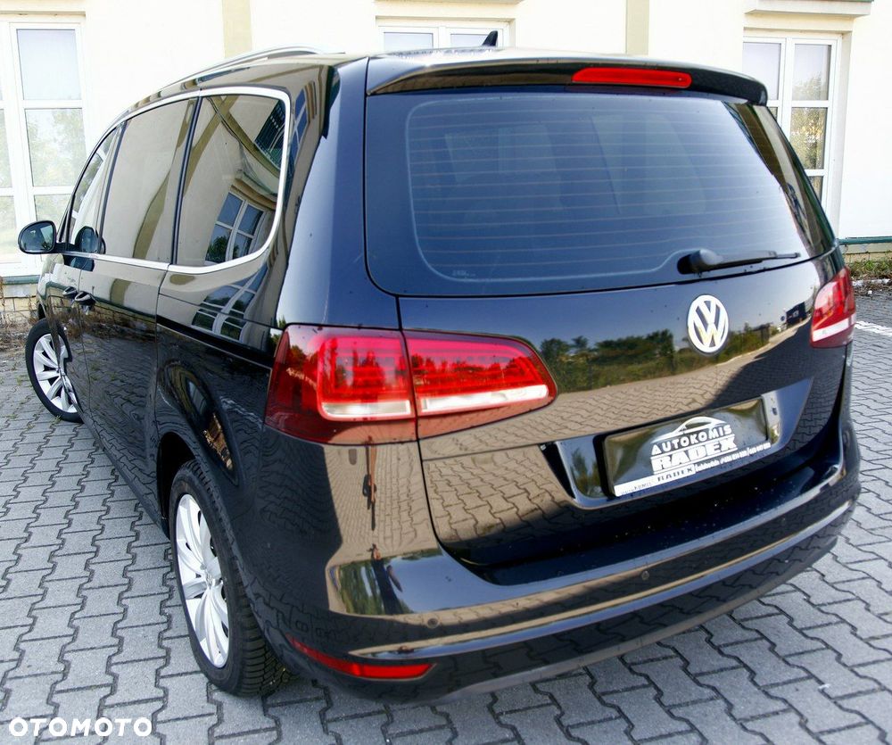 Volkswagen Sharan 2.0 TDI DSG (BlueMotion Technology) Highline - 30