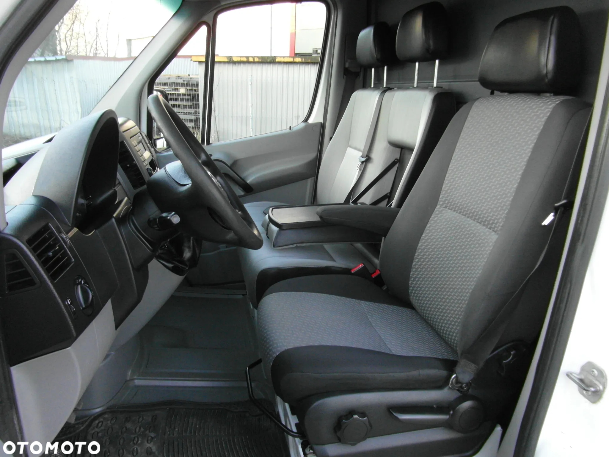 Volkswagen CRAFTER L3H2 - 15