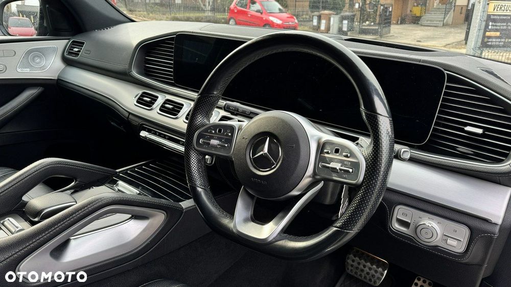 Mercedes-Benz GLS - 7