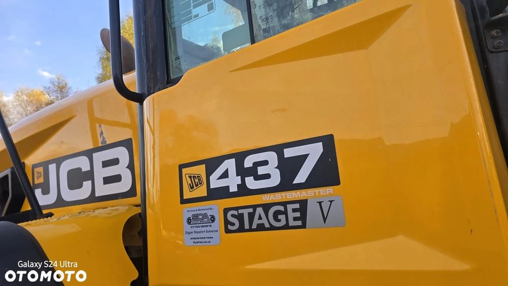 JCB 437 - 2