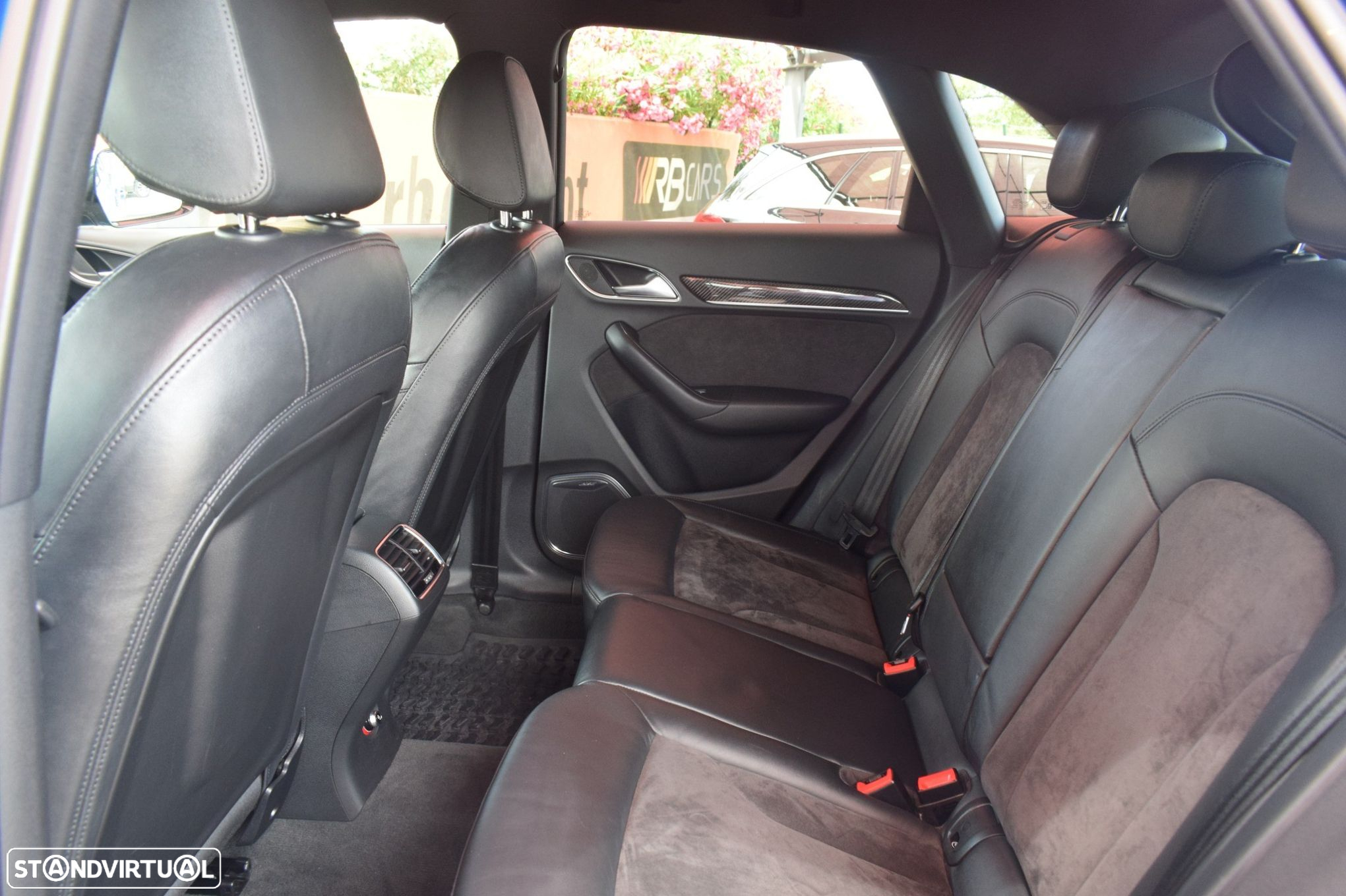 Audi RS Q3 2.5 TFSI quattro S tronic performance - 14