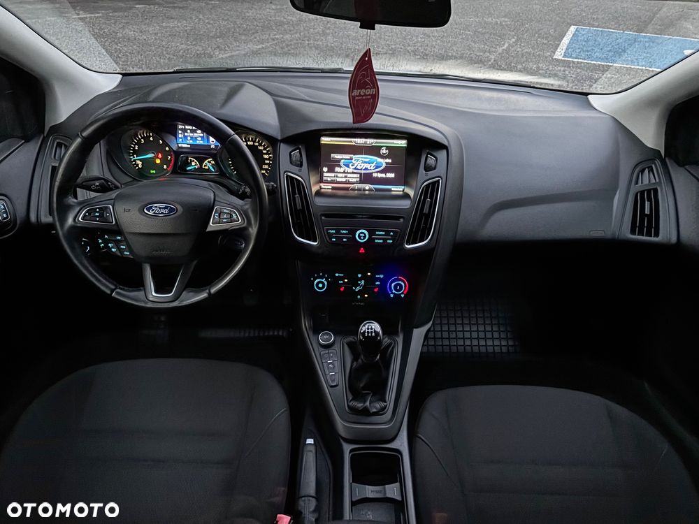 Ford Focus - 13