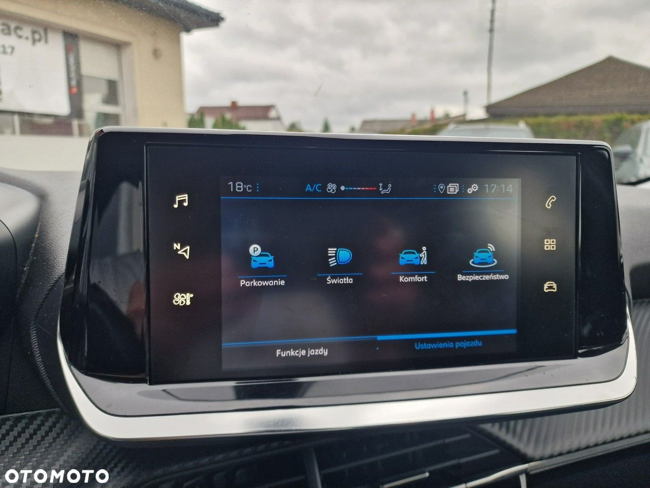 Peugeot 2008 1.2 PureTech Active Pack S&S EAT8 - 30
