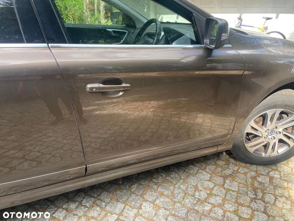 volvo xc60 lift drzwi przod przednie prawe 700 kompletne - 1