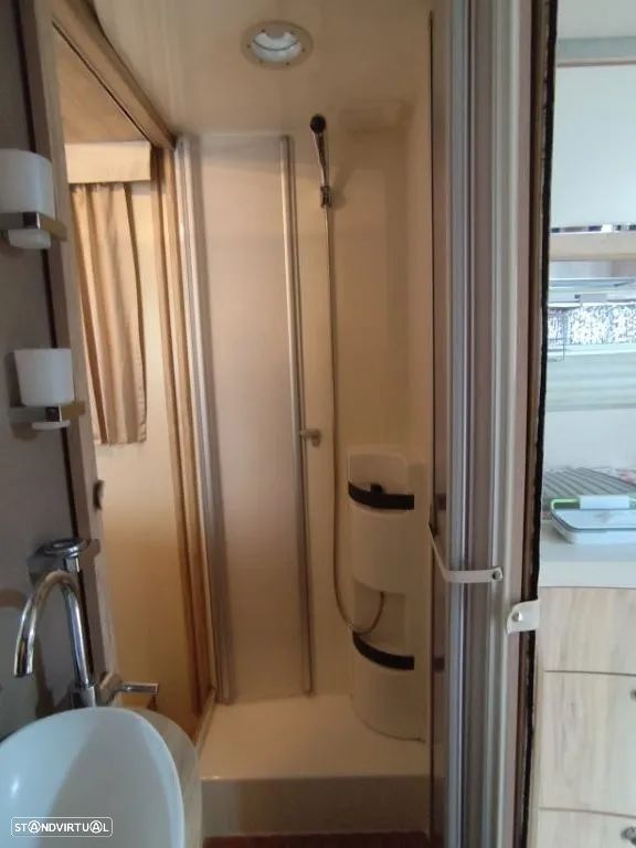 Euramobil Profila RS 725 Cama Central Chassi  ALKO - 15