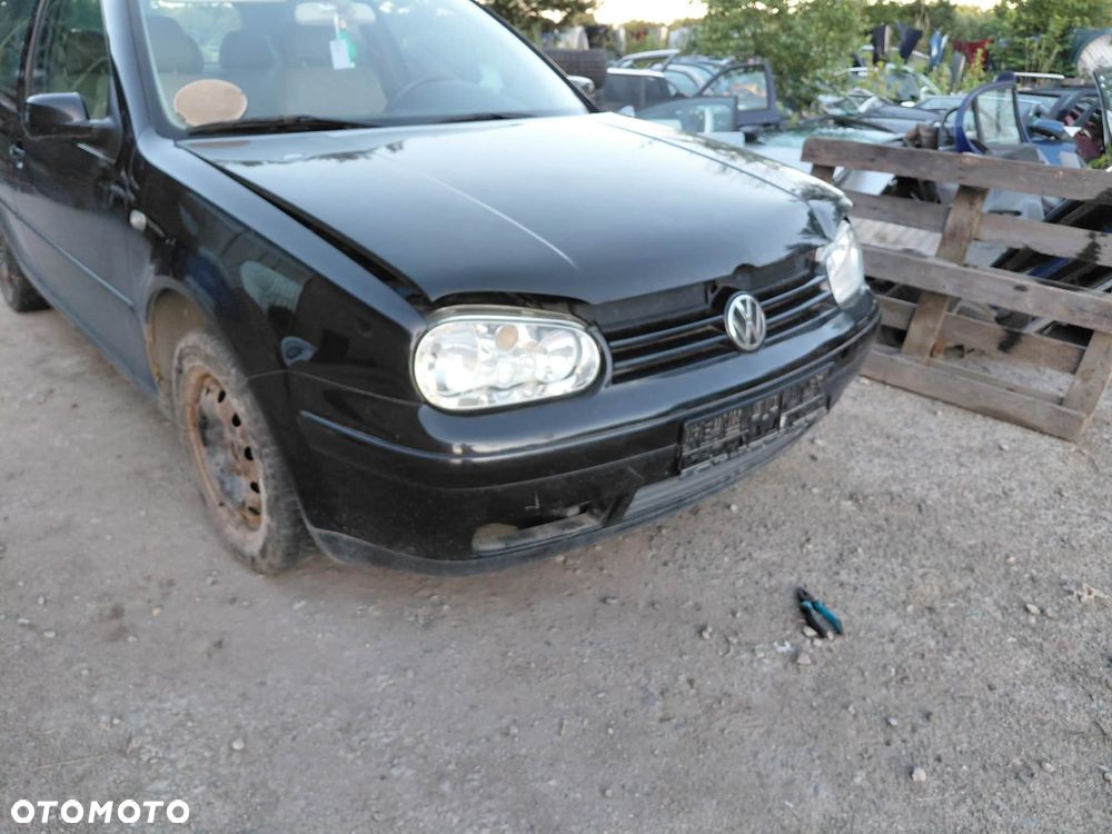 części VW VOLKSWAGEN GOLF IV 3 drzwi 1.6 16V 1999r hatchback MASKA przód - 1