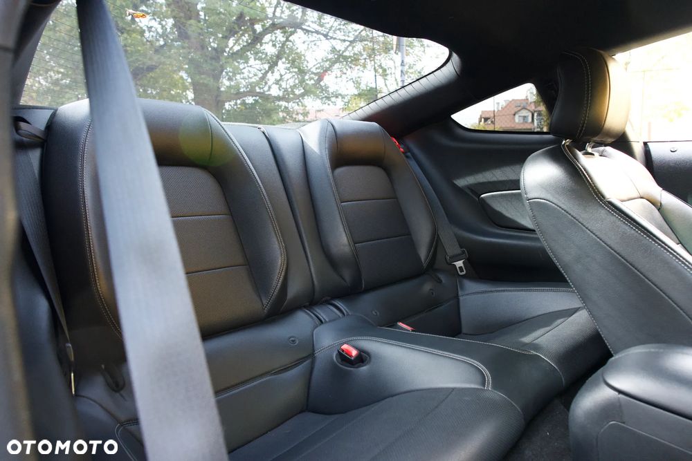 Ford Mustang 2.3 EcoBoost - 22