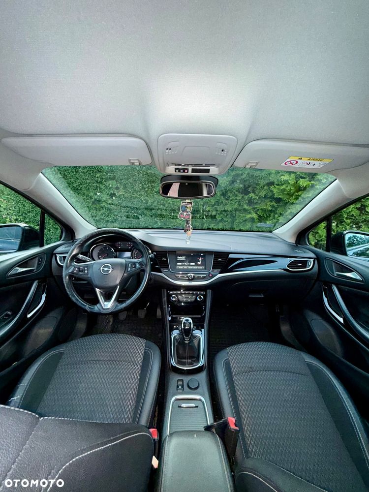 Opel Astra 1.6 CDTI Cosmo - 23