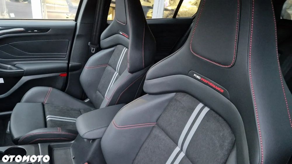 Ford Focus 2.3 EcoBoost ST X - 10