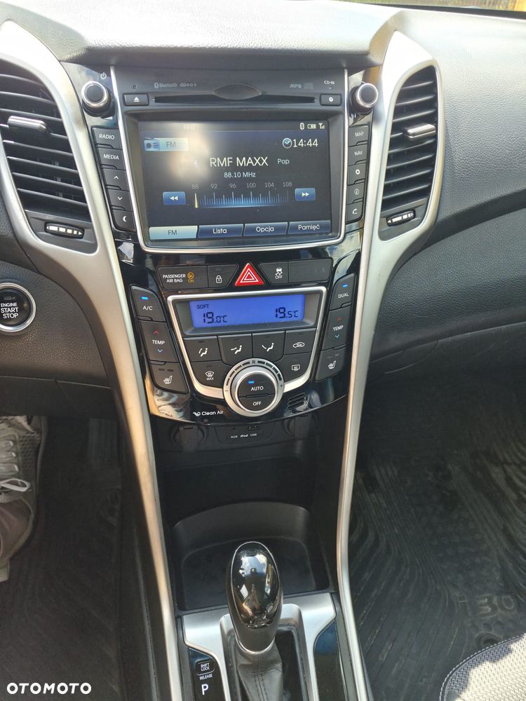 Hyundai i30 1.6 CRDi Premium - 5