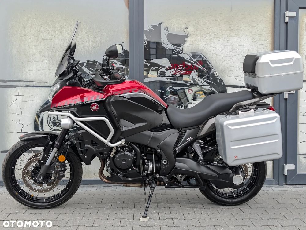 Honda VFR - 3