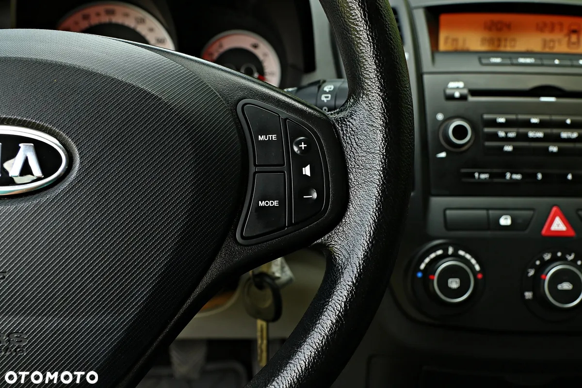 Kia Ceed - 35