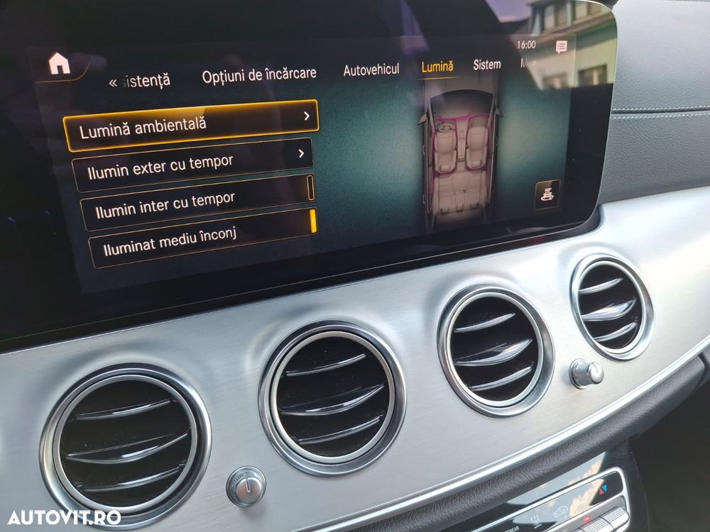 Mercedes-Benz E 300 9G-TRONIC AMG Line - 22