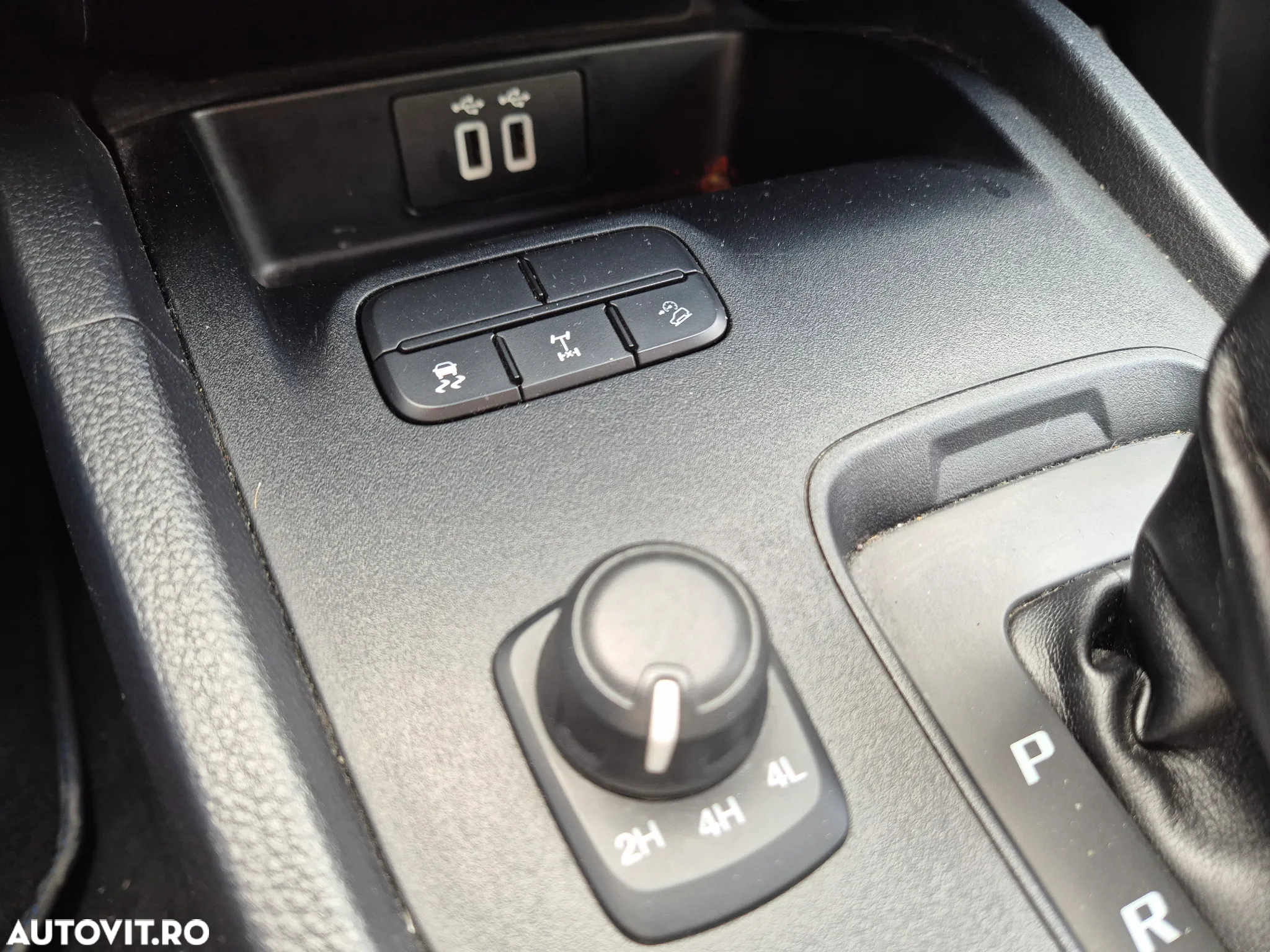 Ford Ranger Pick-Up 2.0 EcoBlue 213 CP 4x4 Cabina Dubla Raptor Aut. - 28