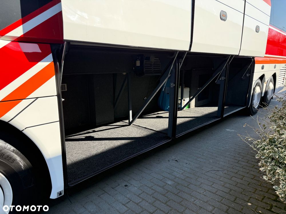 Neoplan Starliner C P11 EEV - 11