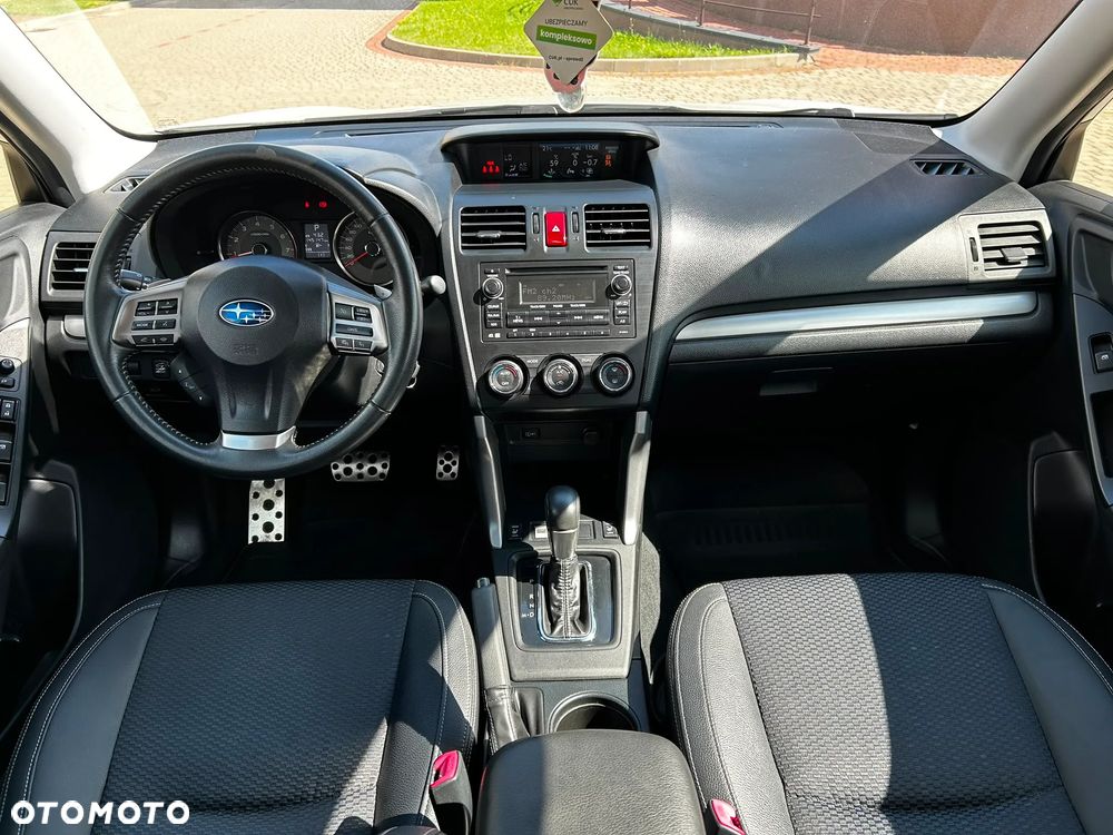 Subaru Forester 2.0XT Platinum Lineartronic - 14