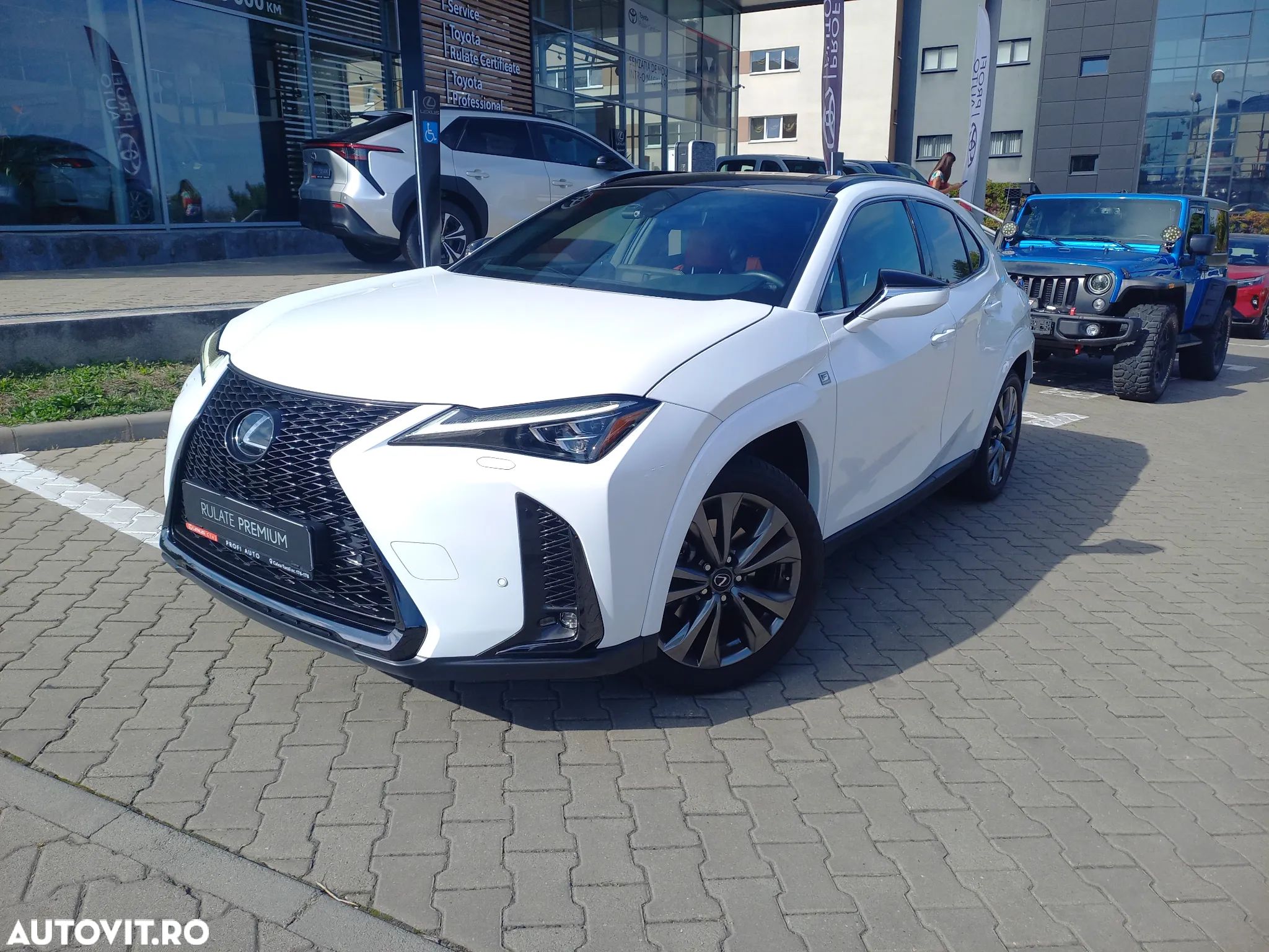 Lexus UX 250h 2.0L HEV 20H- (178 HP) 4X4 CVT F Sport - 1