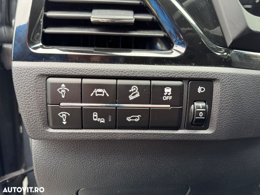 SsangYong Korando e-Motion 61.5 kW Premium - 17