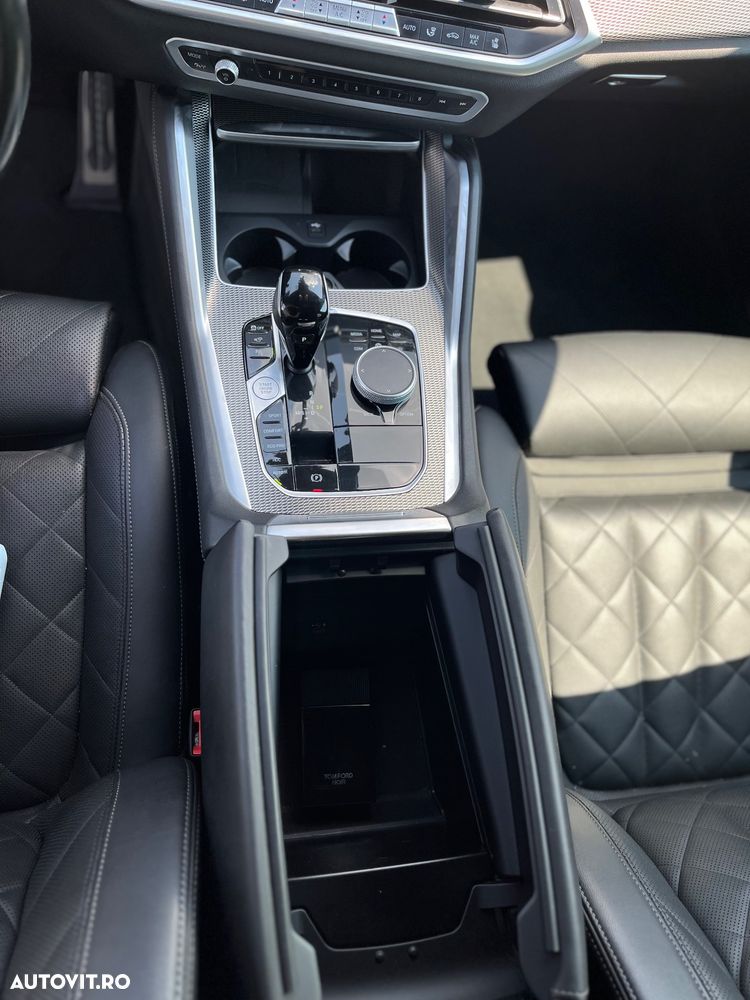 BMW X6 xDrive30d - 9