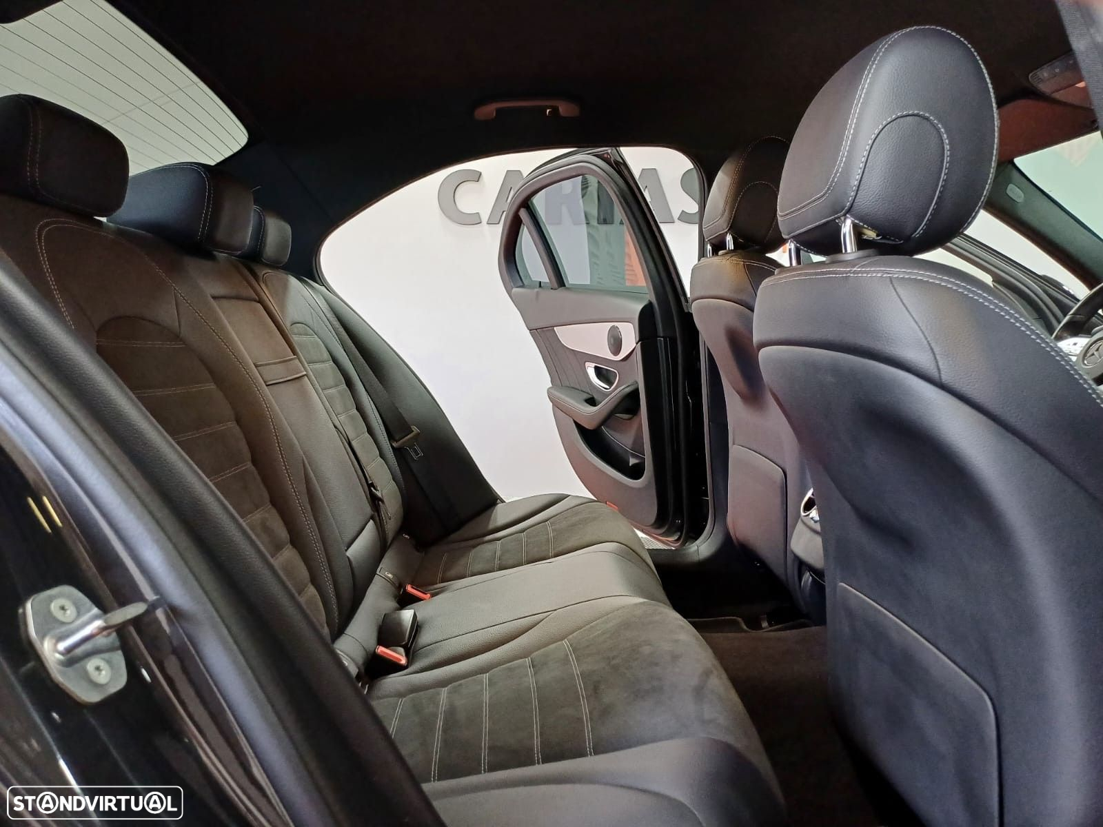 Mercedes-Benz C 300 - 14
