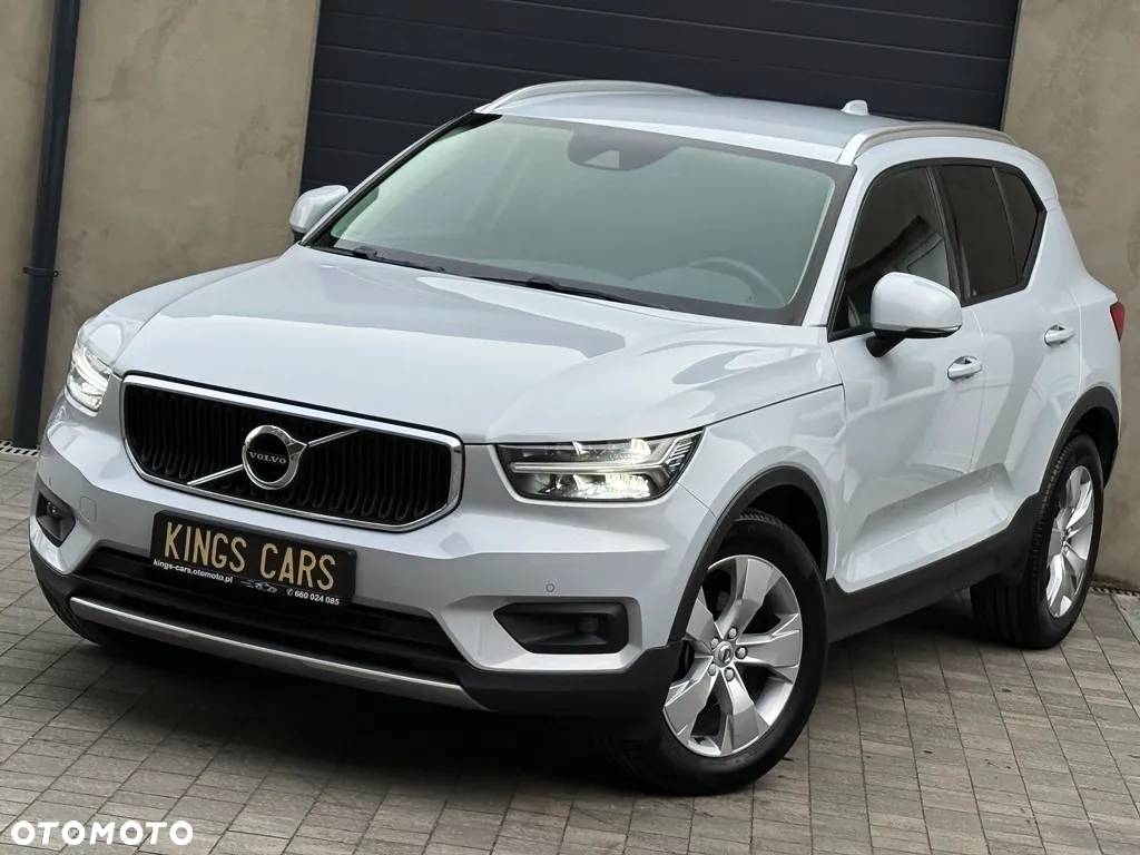 Volvo XC 40 D3 Momentum - 2