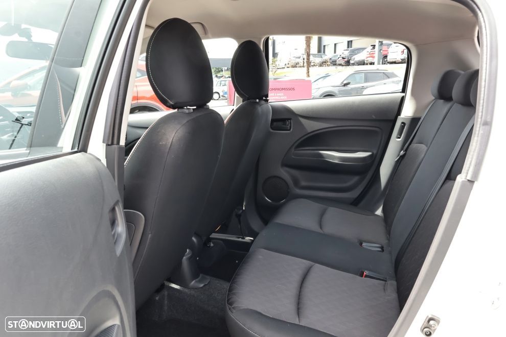 Mitsubishi Space Star 1.2 Intense Cross - 16
