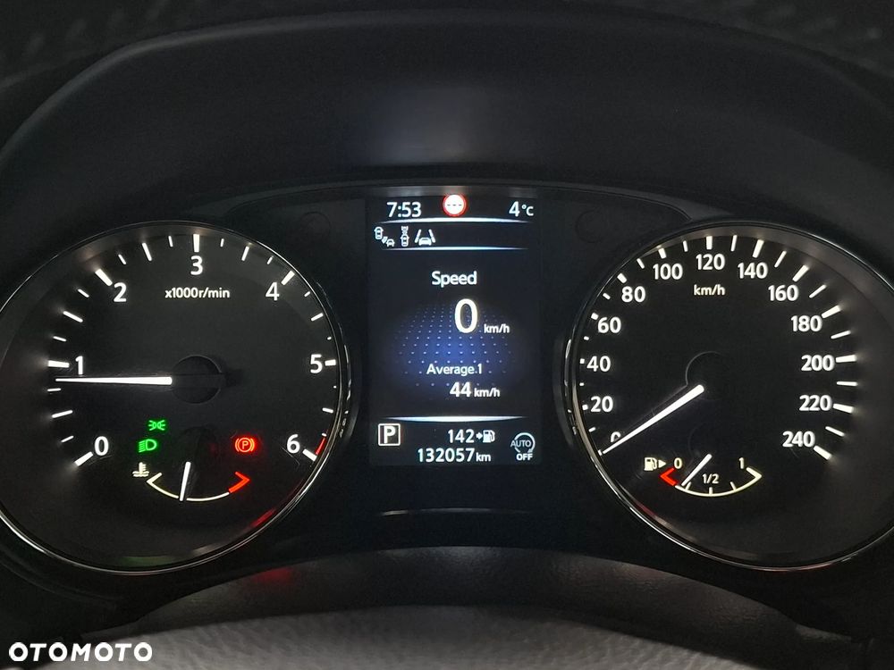 Nissan Qashqai 1.6 DCi Tekna Xtronic - 11