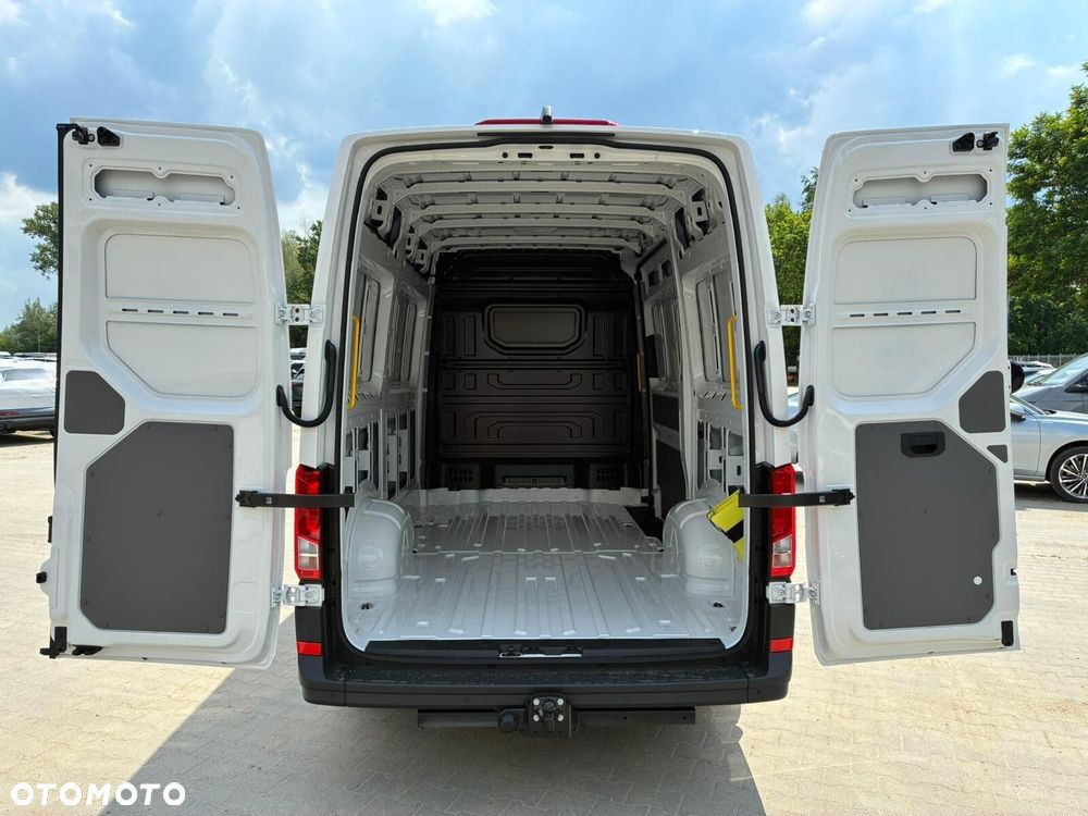 Volkswagen Crafter 35 Furgon AUTOMAT/L3H3, 2.0TDI 177KM, Wysoki dach, r.o. 3640 - 12