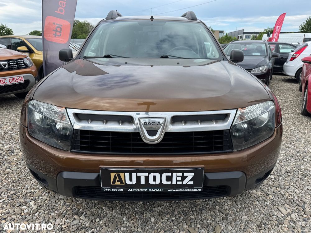 Dacia Duster 1.6 16V 4x4 Prestige - 4