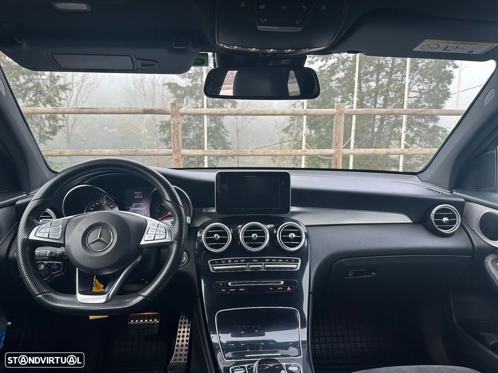 Mercedes-Benz GLC 220 d 4Matic 9G-TRONIC AMG Line - 4