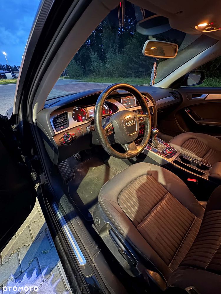 Audi A4 Avant 2.0 TDI - 7