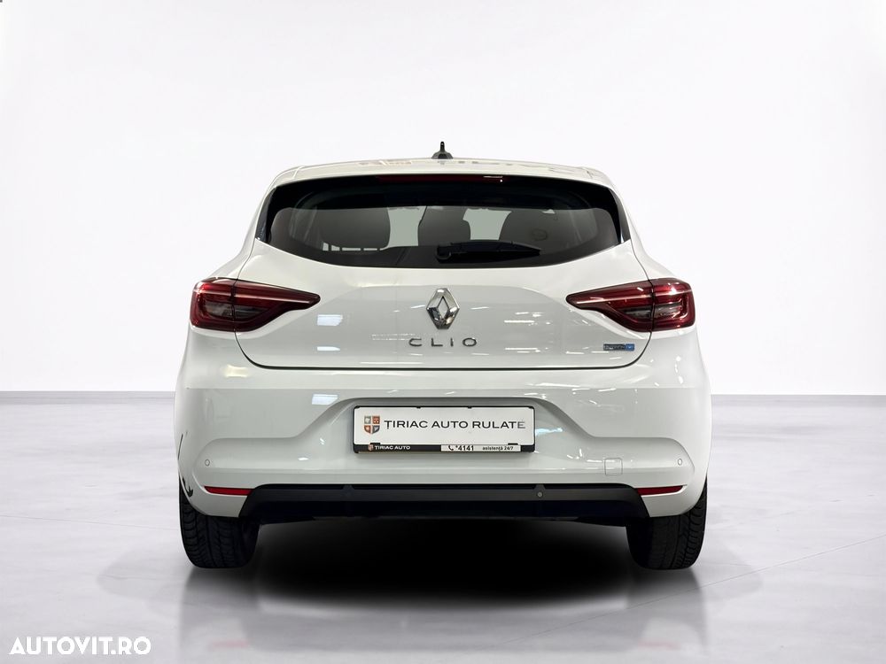 Renault Clio - 5