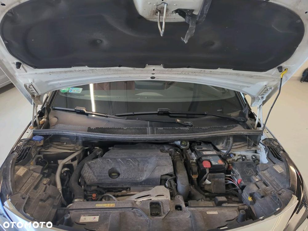 Peugeot 5008 PureTech 180 EAT8 Stop & Start GT Pack - 21