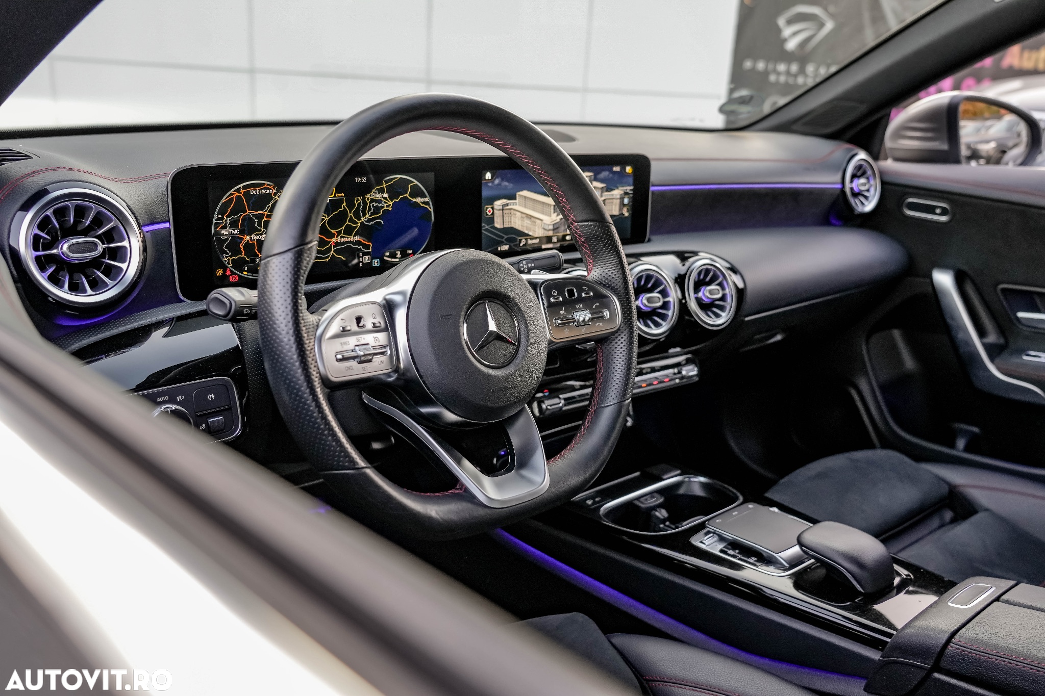 Mercedes-Benz CLA 250 7G-DCT AMG Line - 12