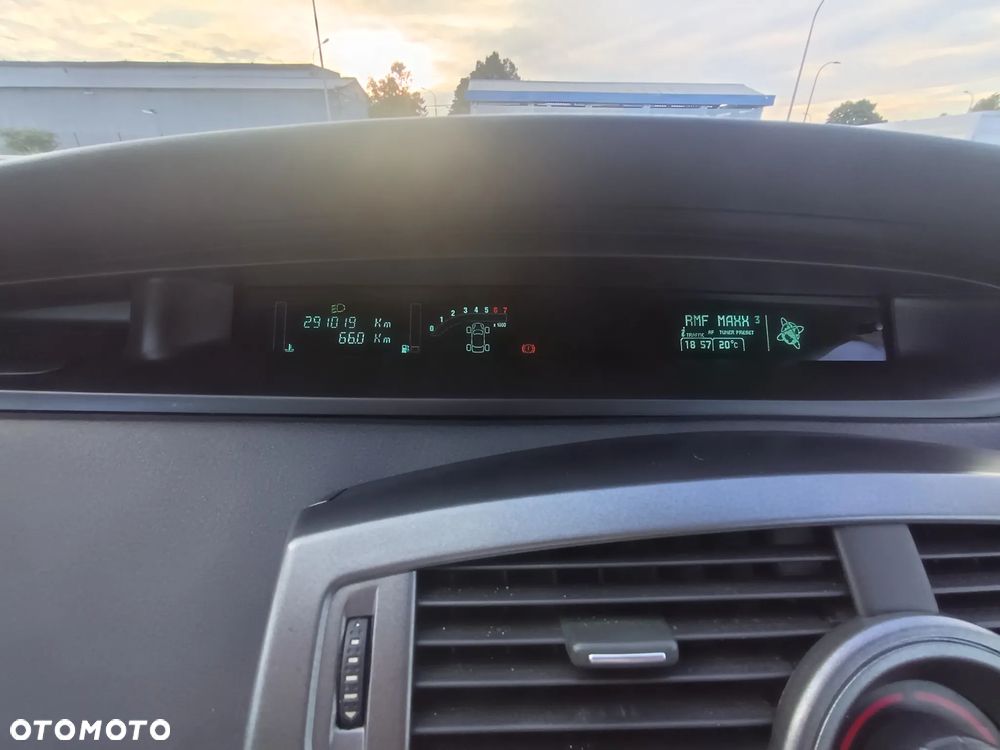 Renault Scenic - 7
