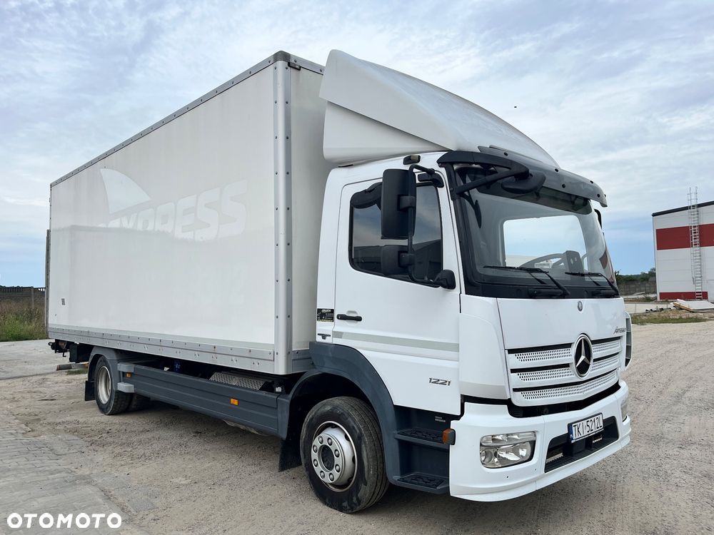 Mercedes-Benz Atego - 8
