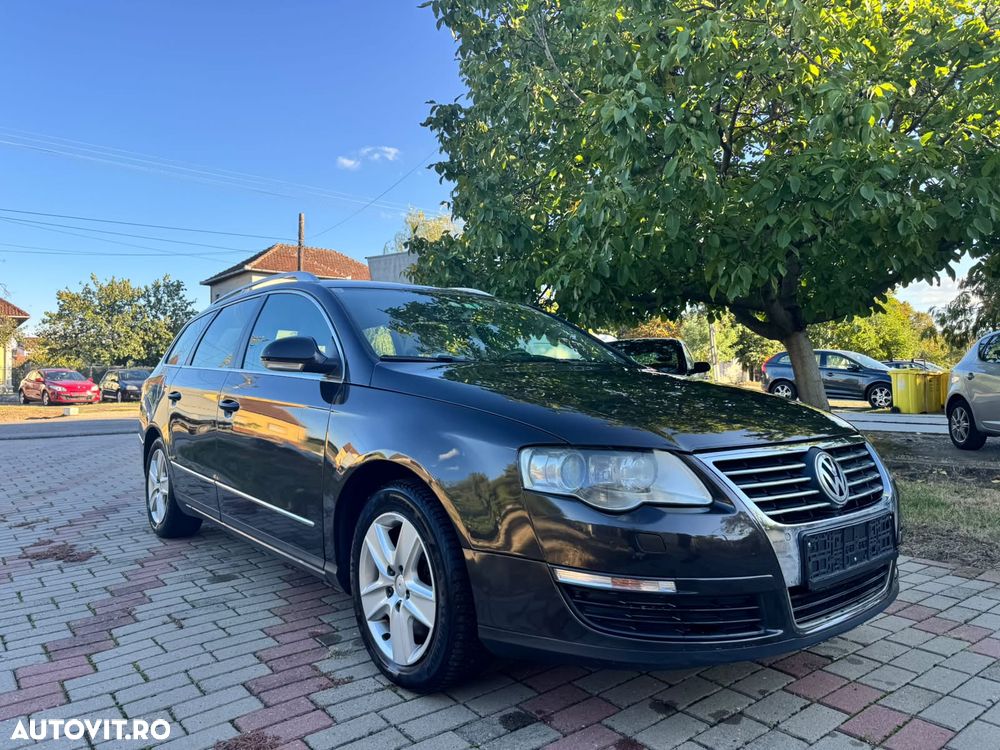 Volkswagen Passat - 2