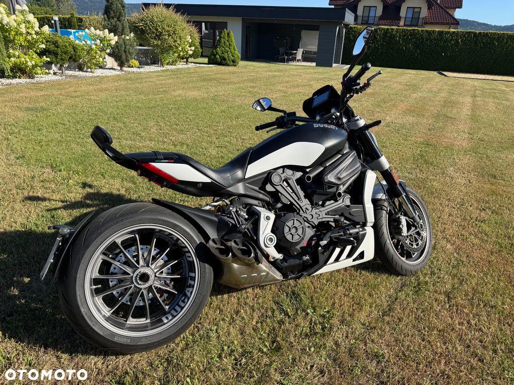 Ducati Diavel - 10