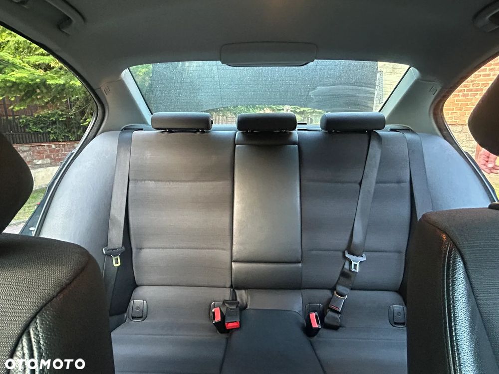BMW Seria 3 - 8