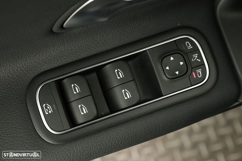 Mercedes-Benz A 200 Standard - 21