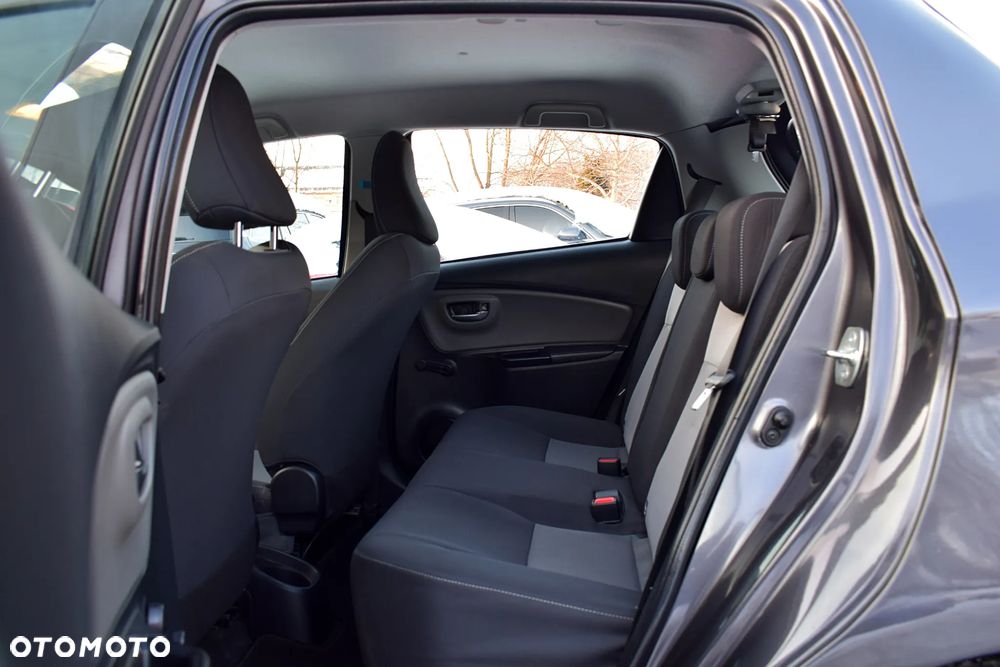 Toyota Yaris - 6