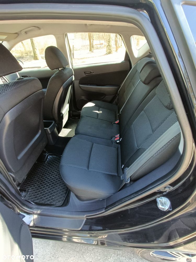 Hyundai i30 1.4 Classic EU5 - 8