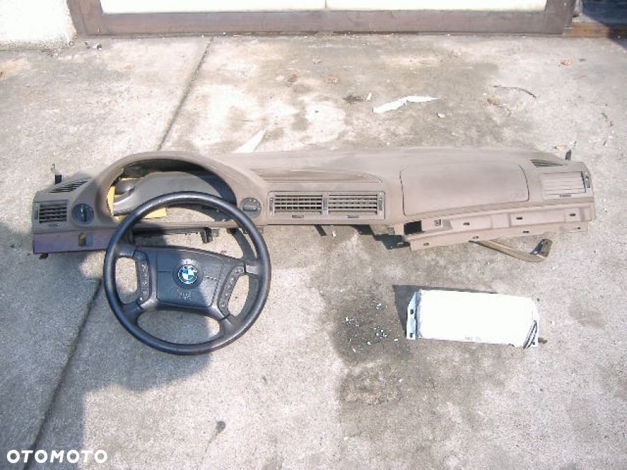 BMW 7 E38 DESKA ROZDZIELCZA KONSOLA AIRBAG - 1