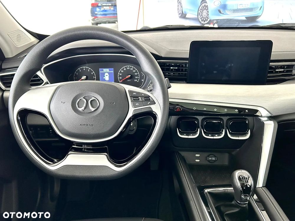 BAIC 3 1.5T Luxury - 5
