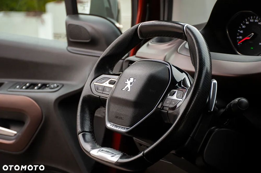 Peugeot Rifter BlueHDI 130 L2 EAT8 GT - 29