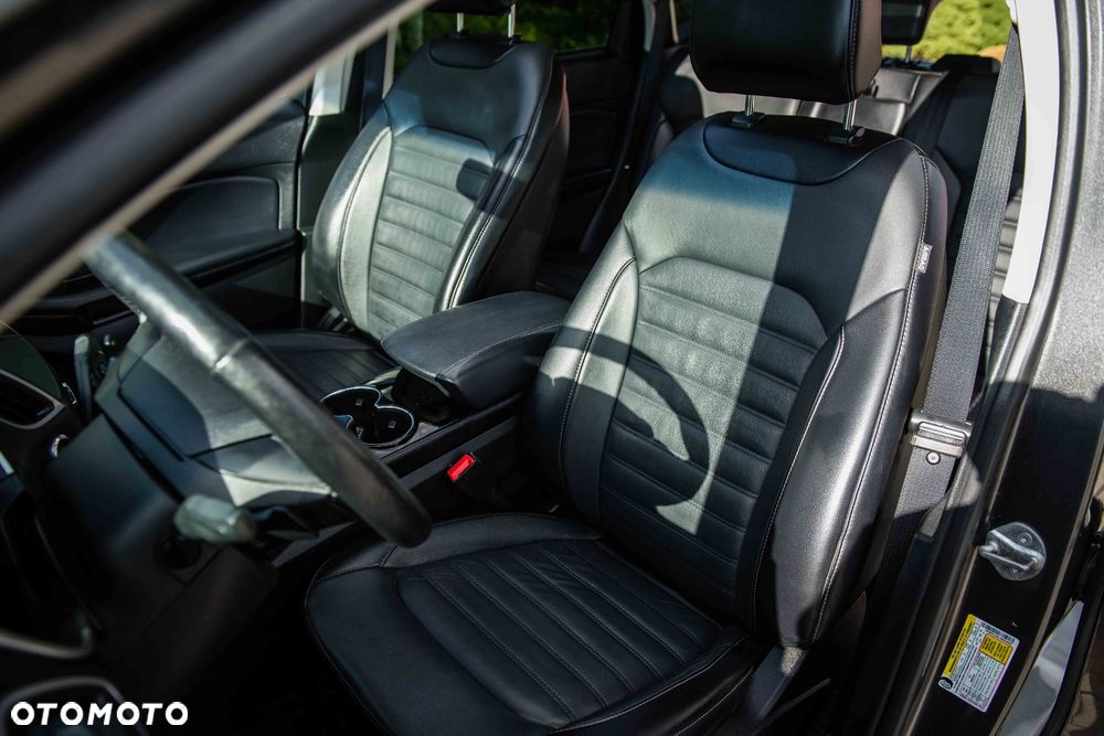 Ford Edge - 10