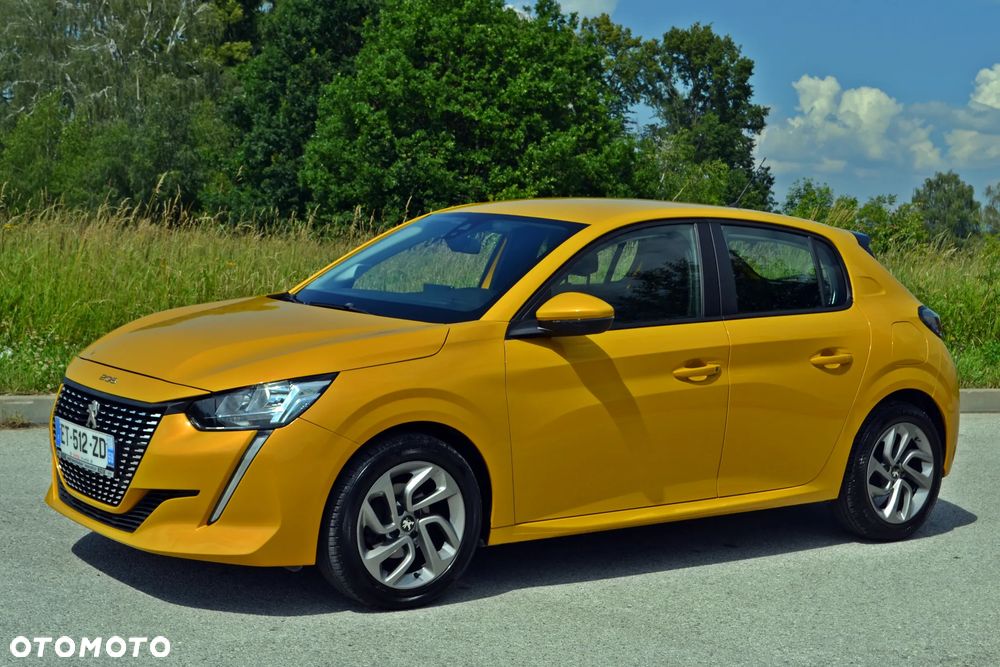 Peugeot 208 - 3