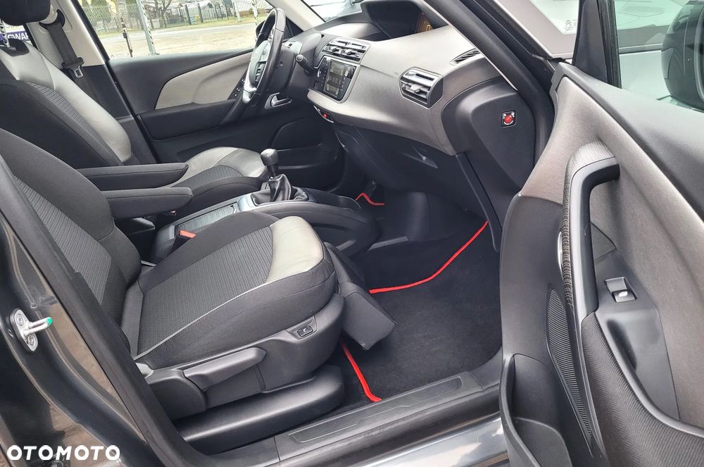 Citroën C4 Picasso 1.6 e-HDi Exclusive - 25